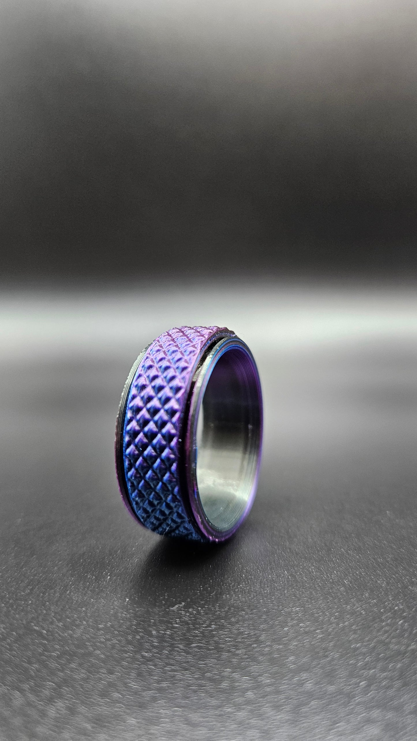 Classy Knurled Multi-Color Fidget and Spinner Ring